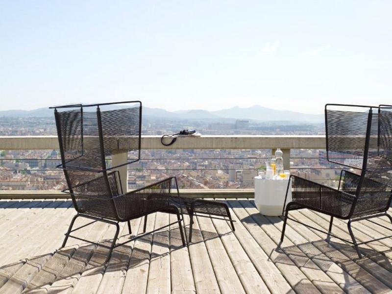 FIFTY Garden armchair with footstool