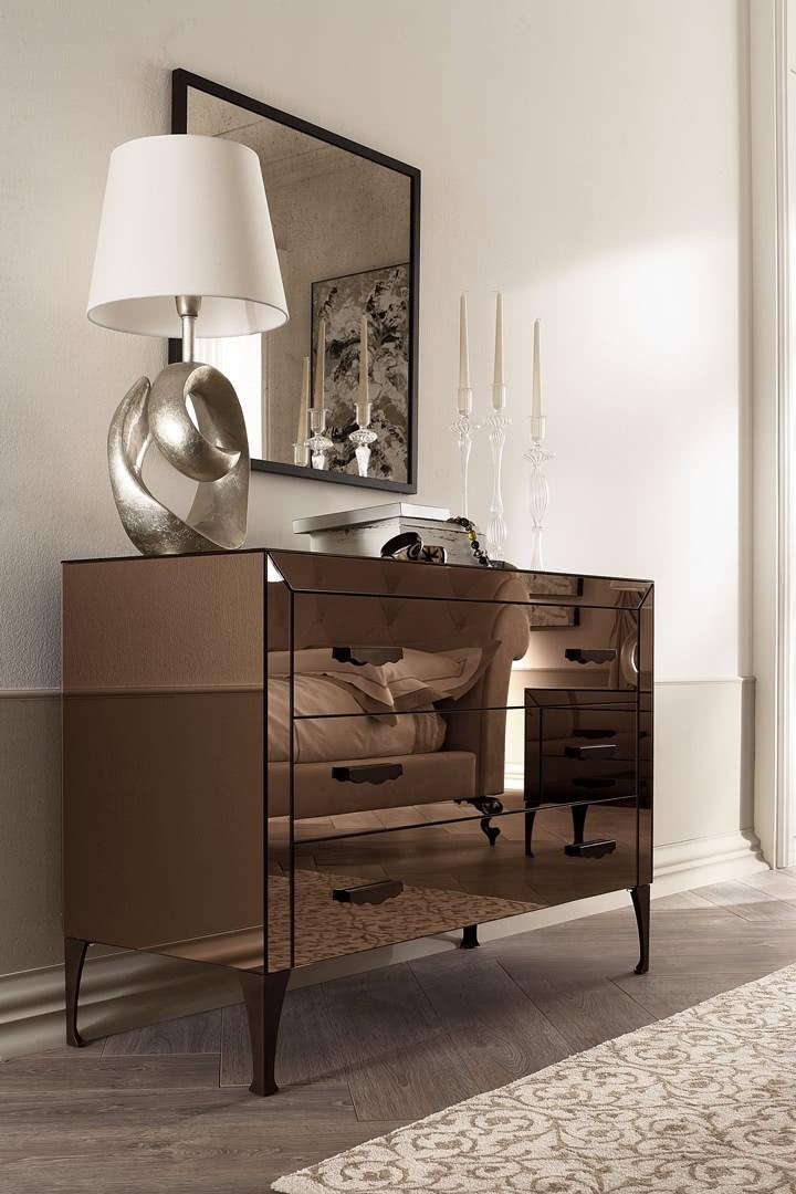 ADONE Wooden chest of drawers
