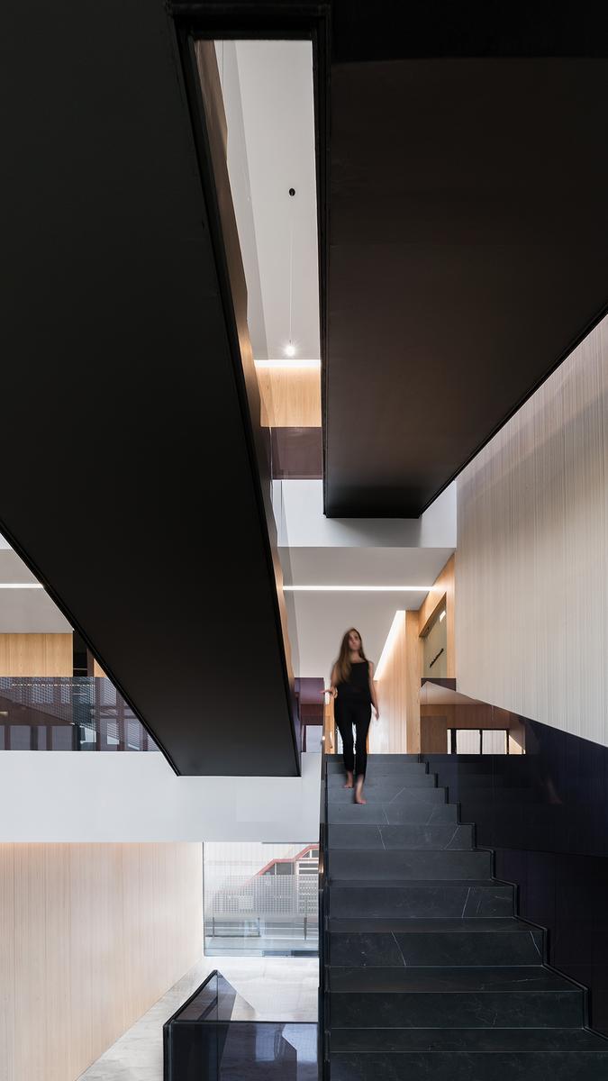 FIFTY HO TRIMLESS CUSTOM Linear lighting profile for LED modules