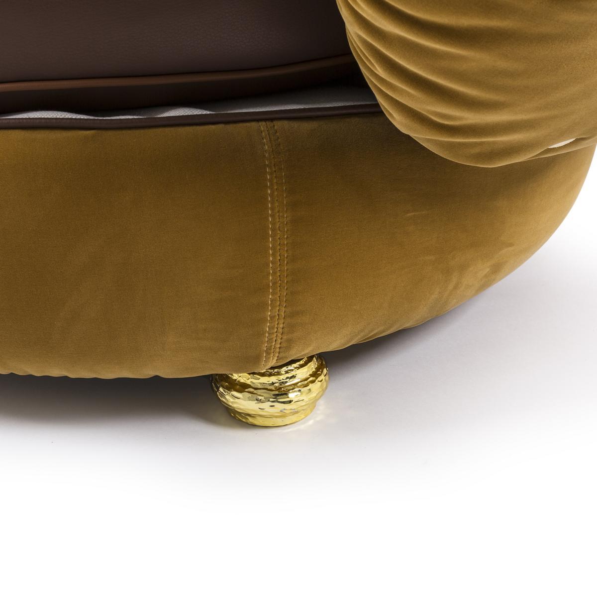 BURGER CHAIR Upholstered fabric easy chair
