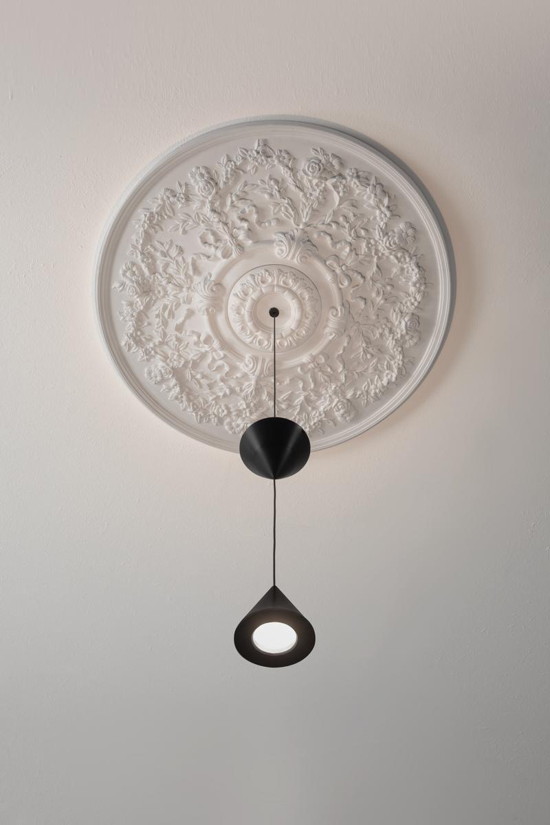 MOONBLOOM LED plaster and aluminium pendant lamp