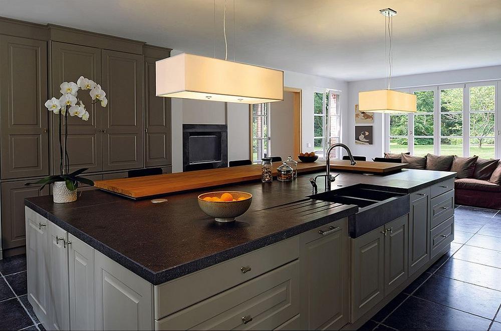SOPRANA Fabric pendant lamp in a contemporary style