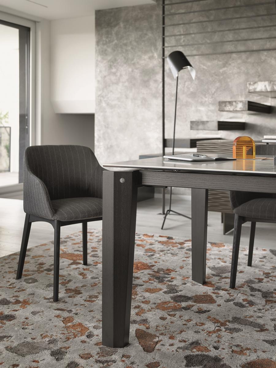 ALPHA Extending ceramic table