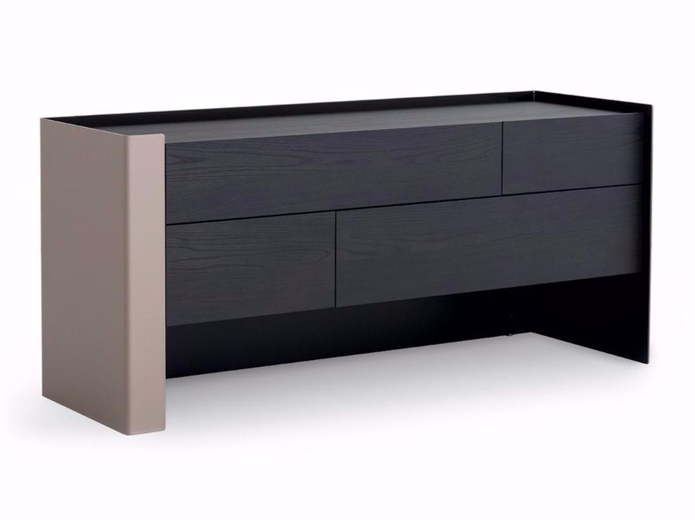 CHLOE Tanned leather chest of drawers