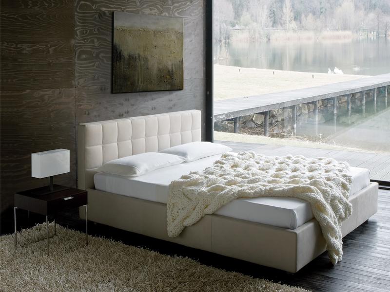 BOX Upholstered double bed