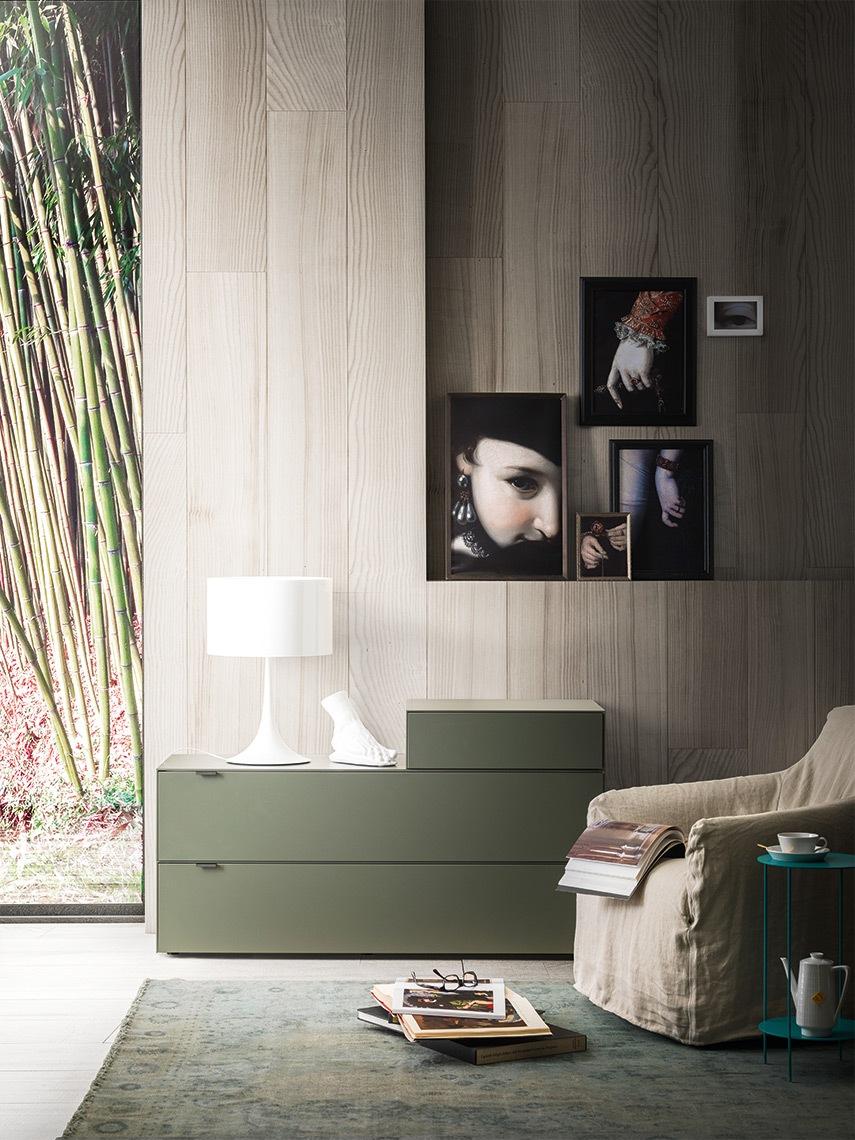 FIL Rectangular lacquered chest of drawers with integrated handles