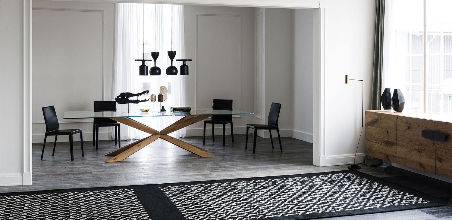 SPYDER Rectangular tempered glass table