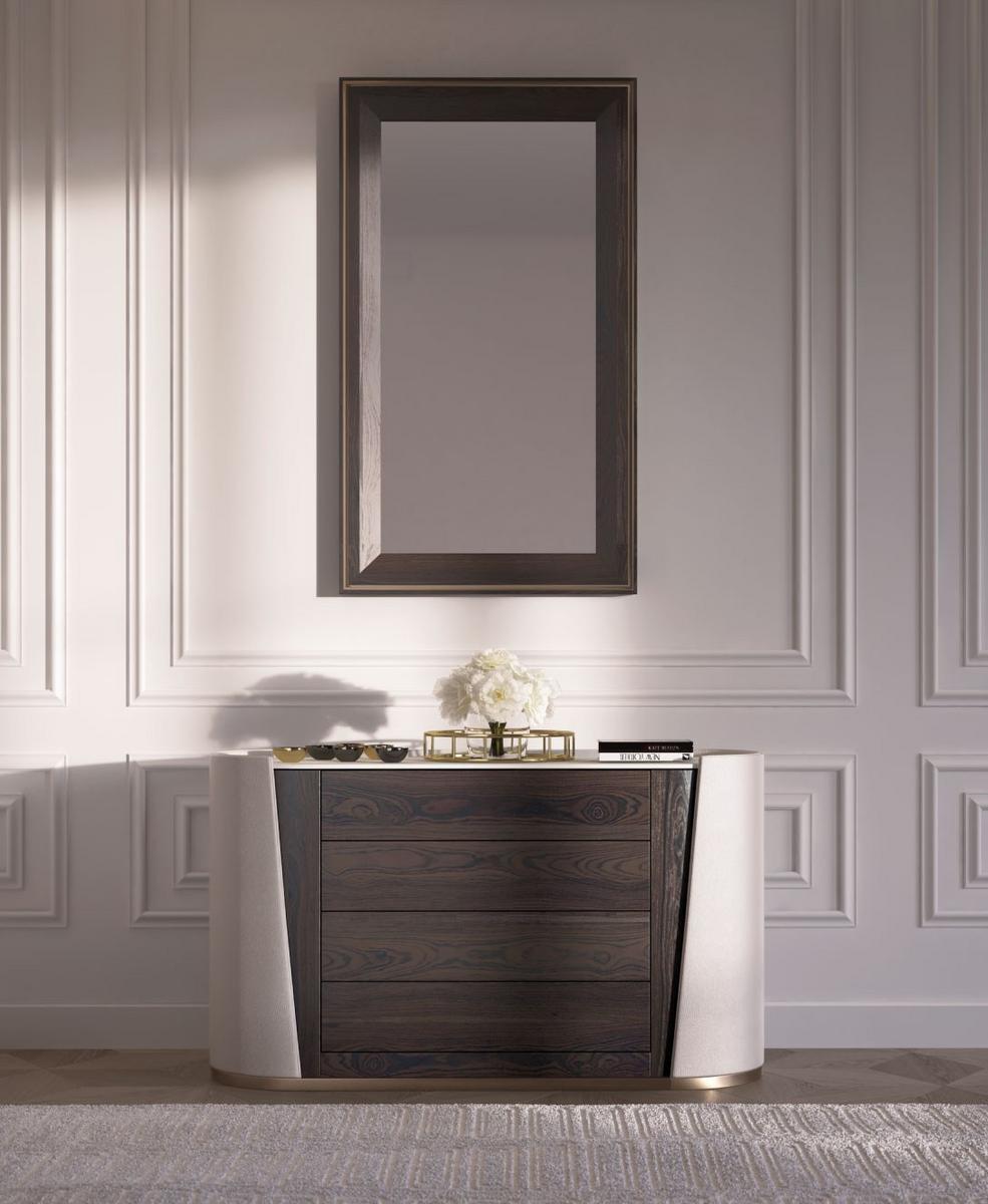 MAJESTIC Wooden chest of drawers