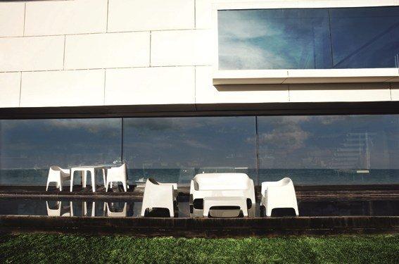 SOLID Polypropylene sofa