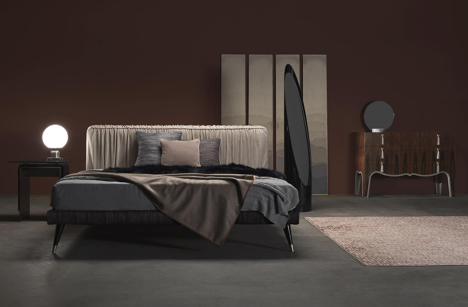 HIGHLANDER Leather king size bed with upholstered headboard
