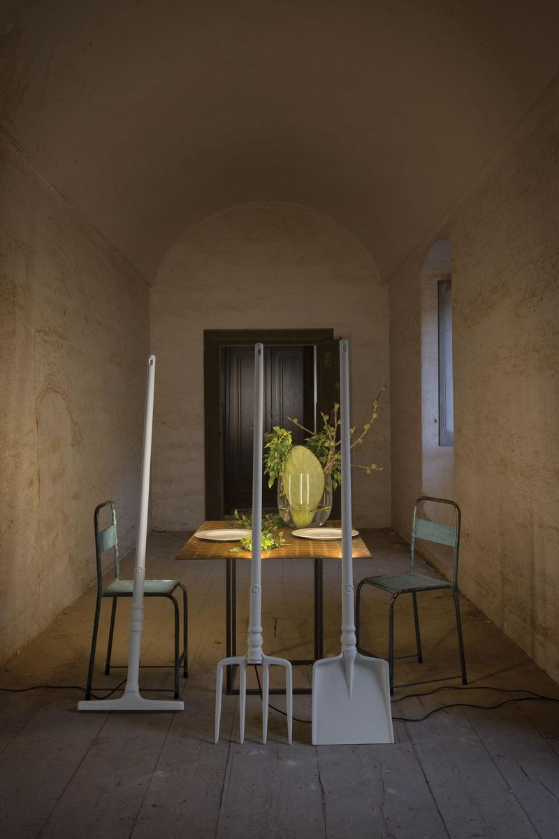 TOBIA LED technopolymer floor lamp