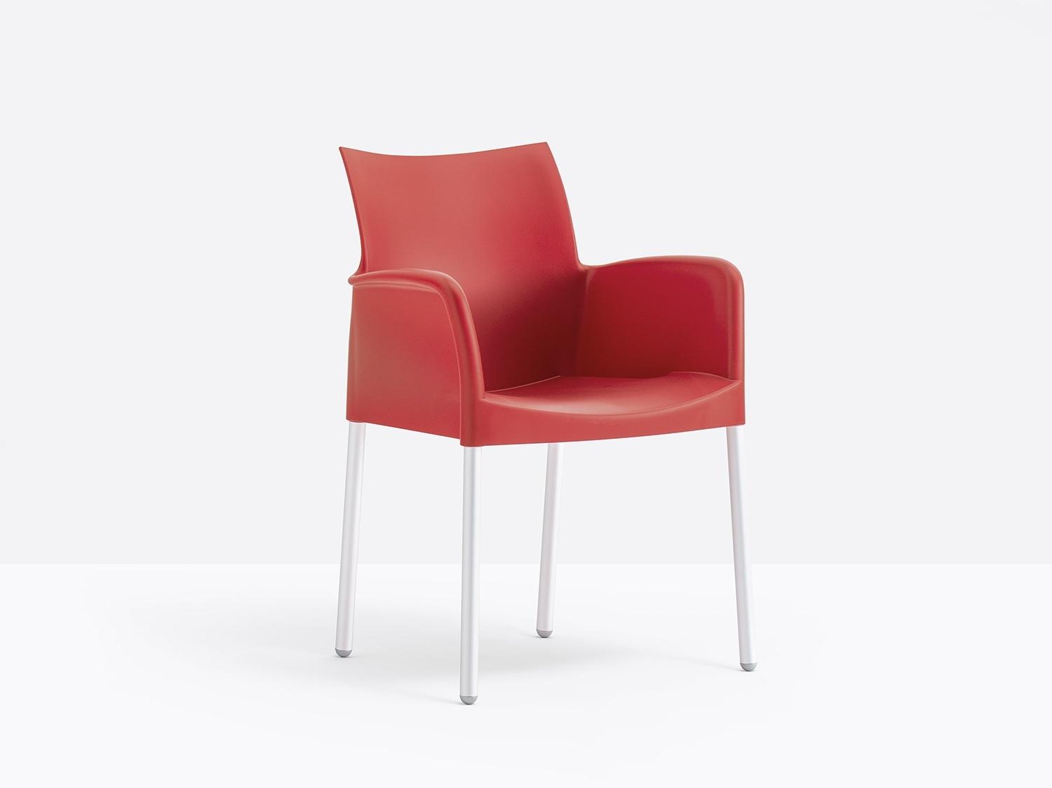 ICE 850 Polypropylene chair with armrests