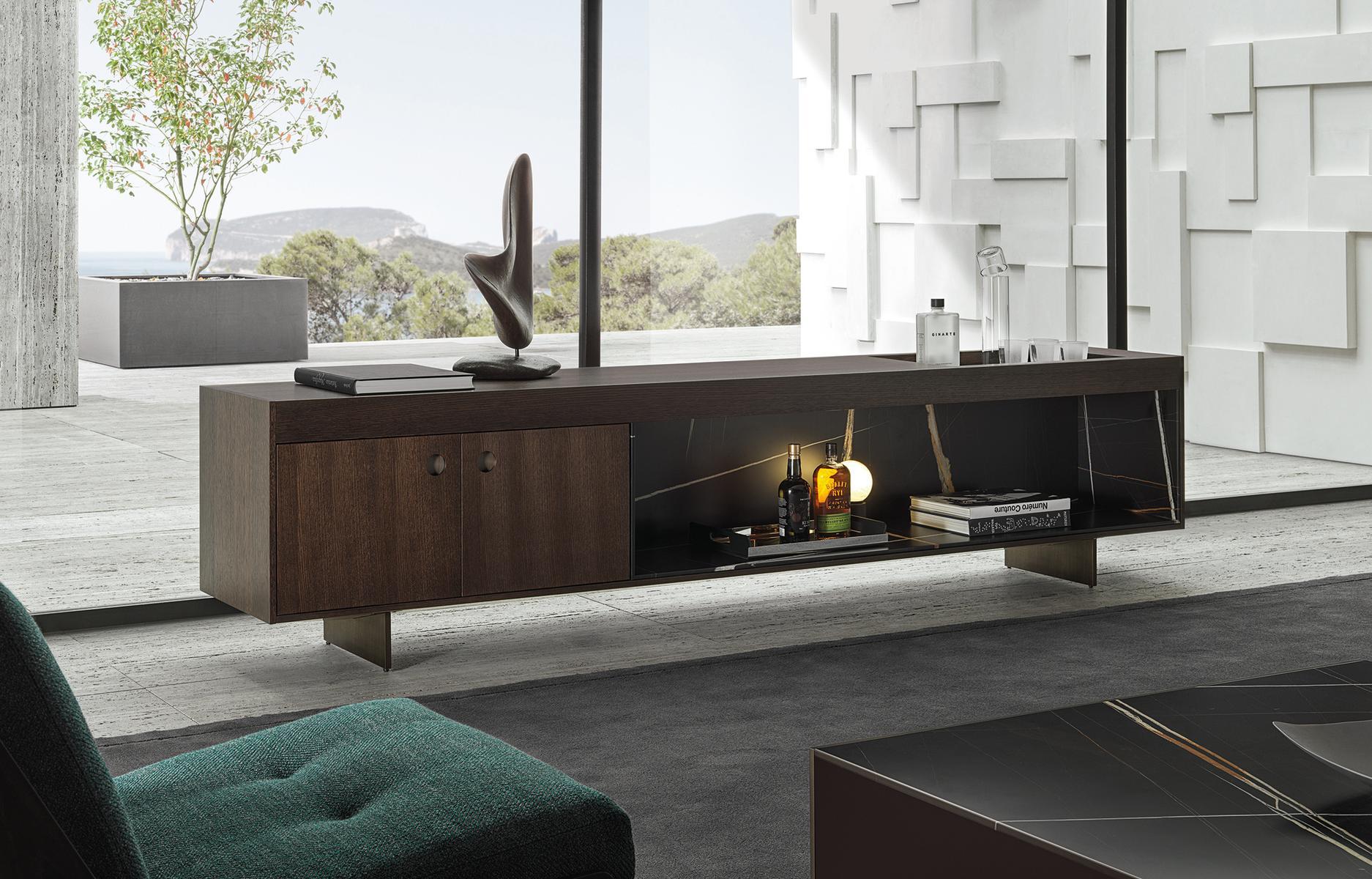 BOTECO Sideboard with doors
