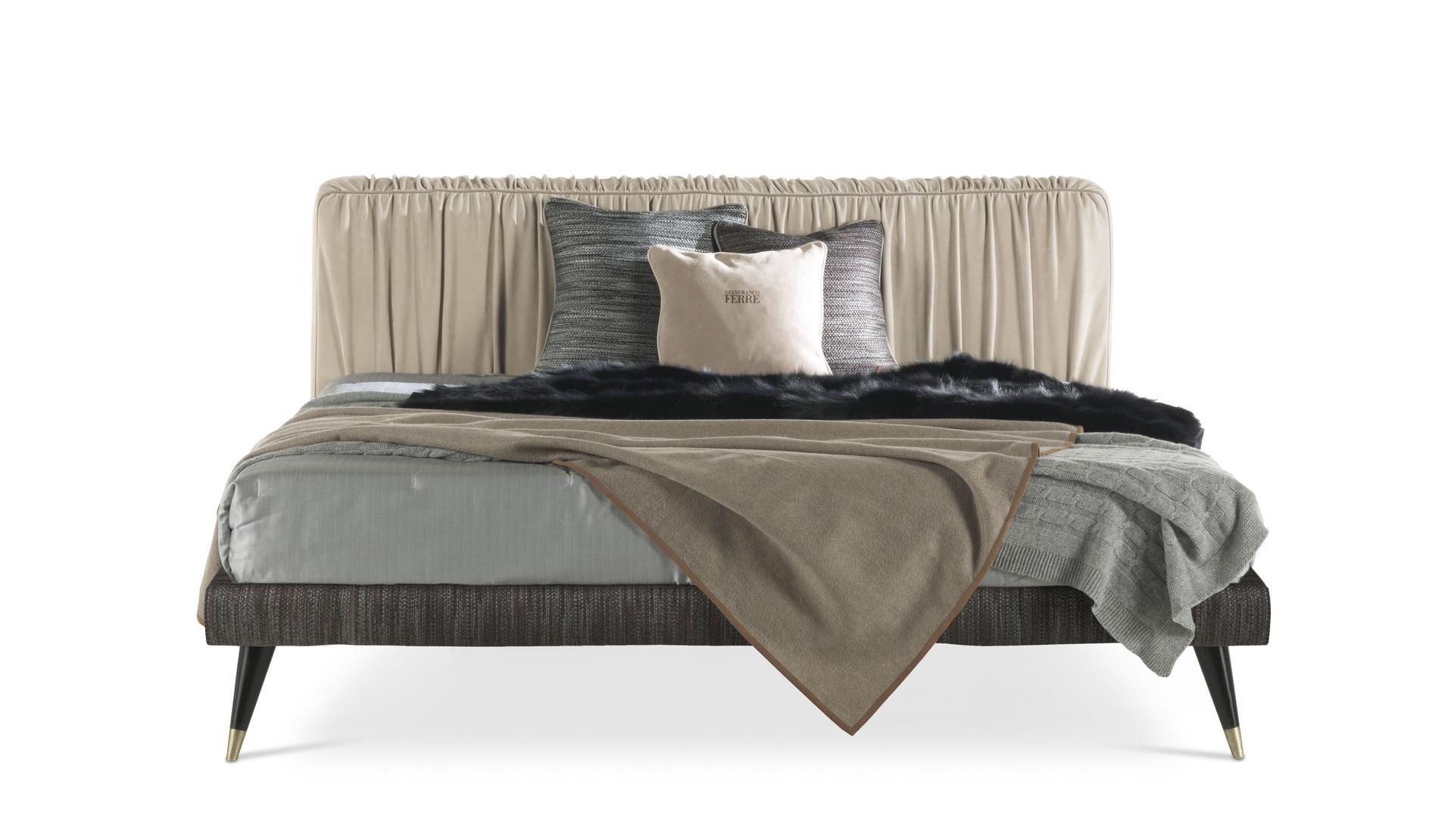HIGHLANDER Leather king size bed with upholstered headboard