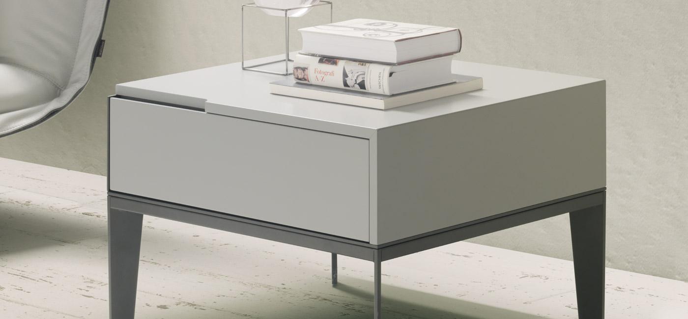 MONDRIAN Bedside table with drawers