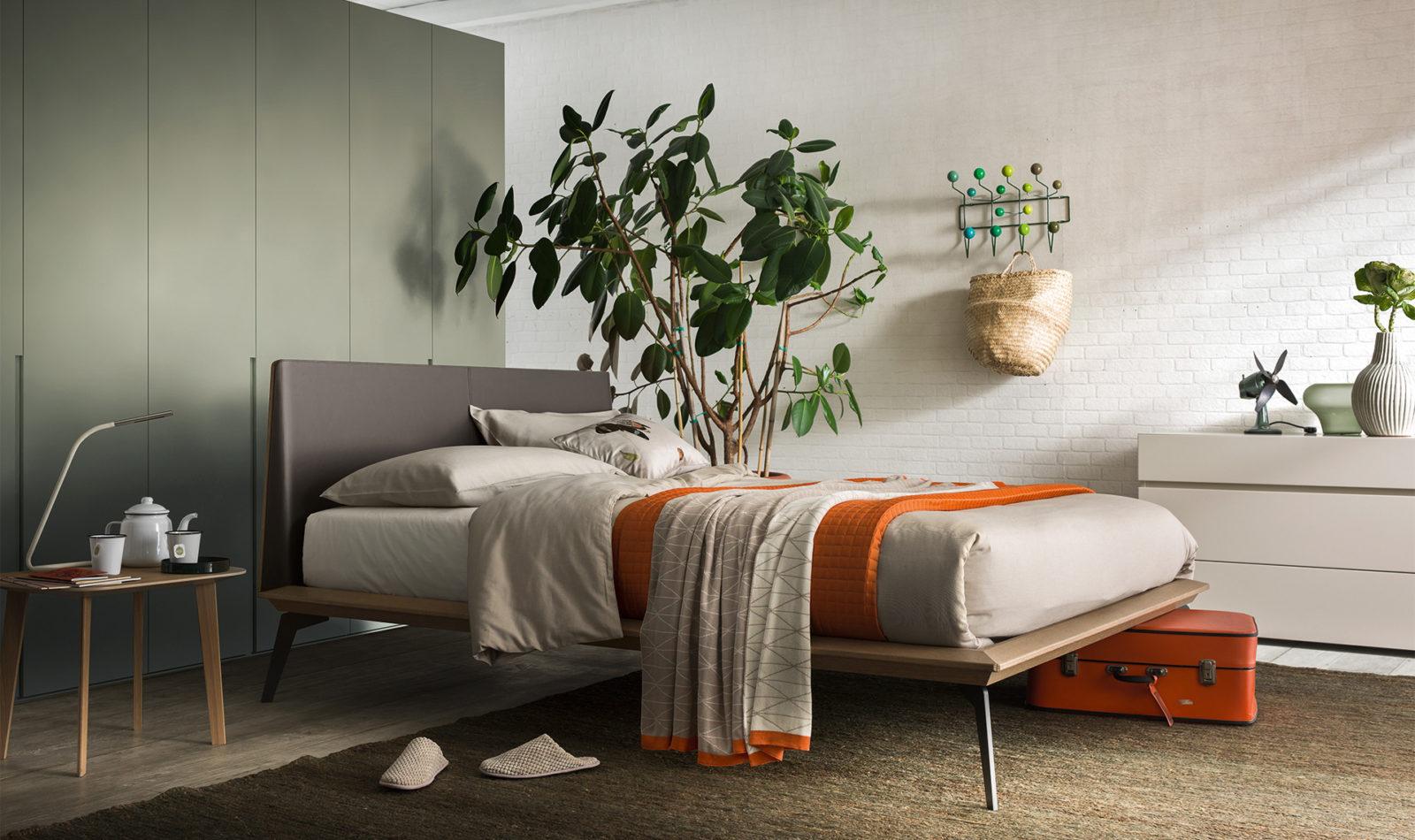 XILO Lacquered bed