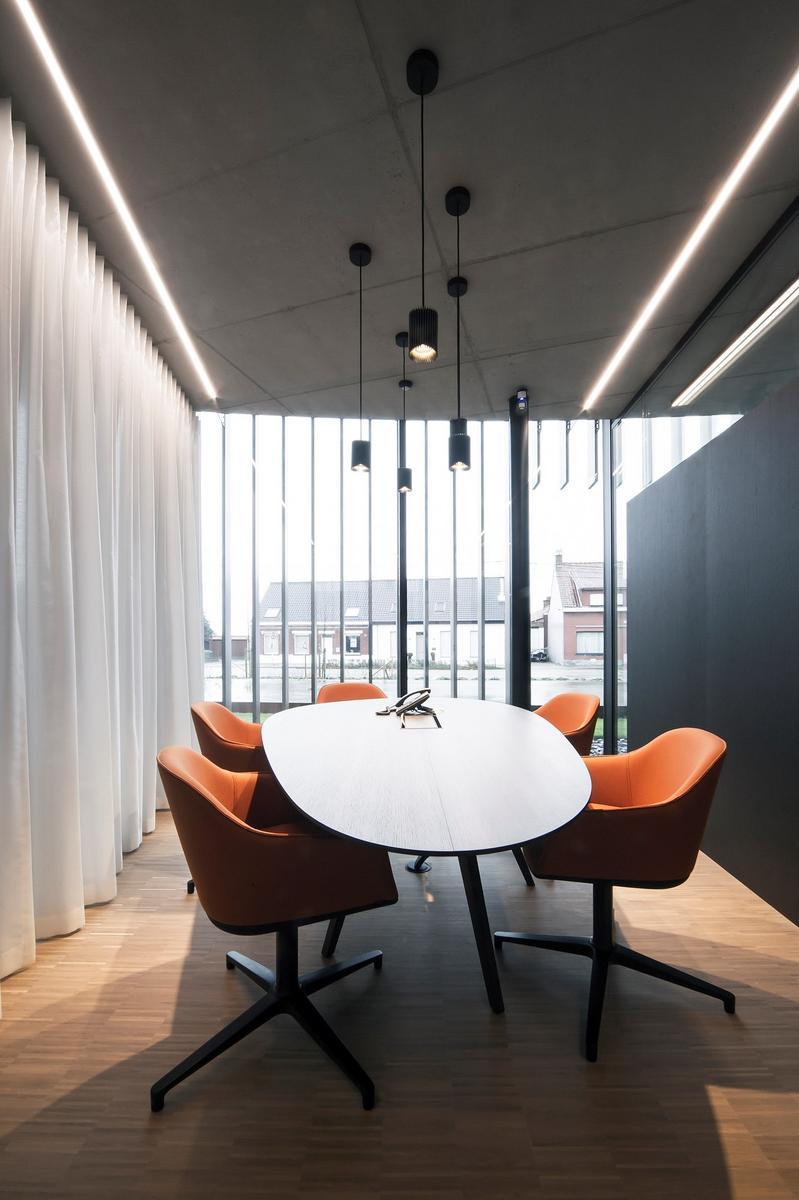 COOLFIN LED aluminium pendant lamp