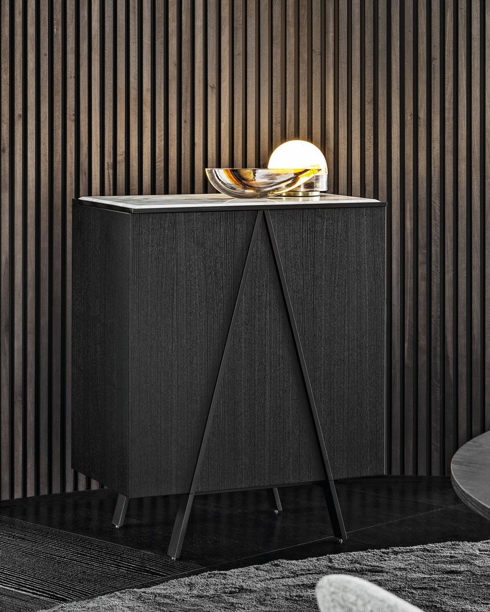 EASEL Wooden sideboard