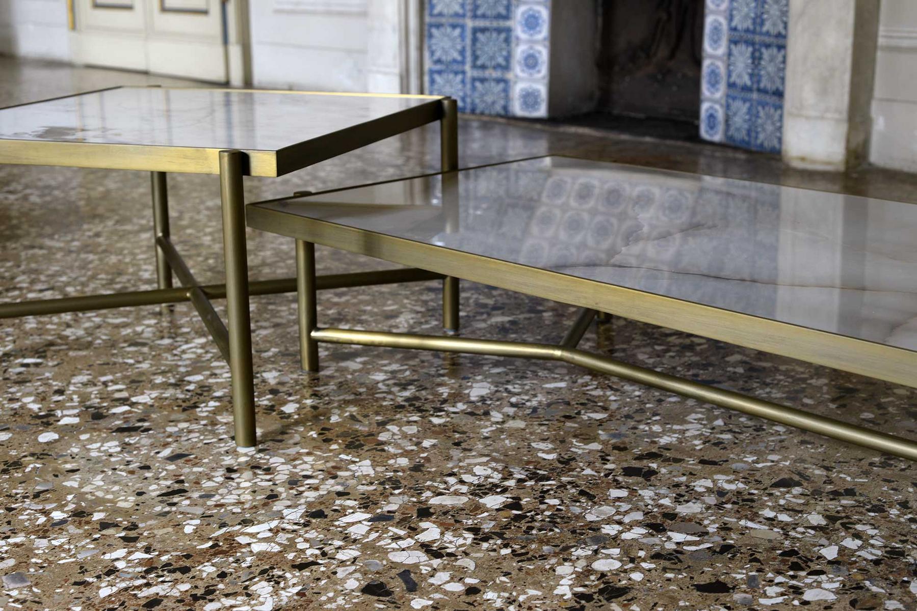 REA Low square ceramic coffee table
