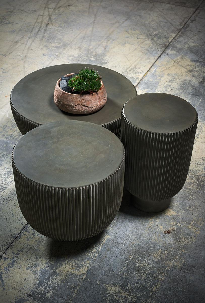 JUNO Round cement coffee table