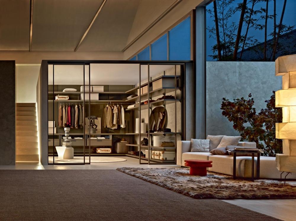 GLISS WALK-IN Sectional wood and glass walk-in wardrobe