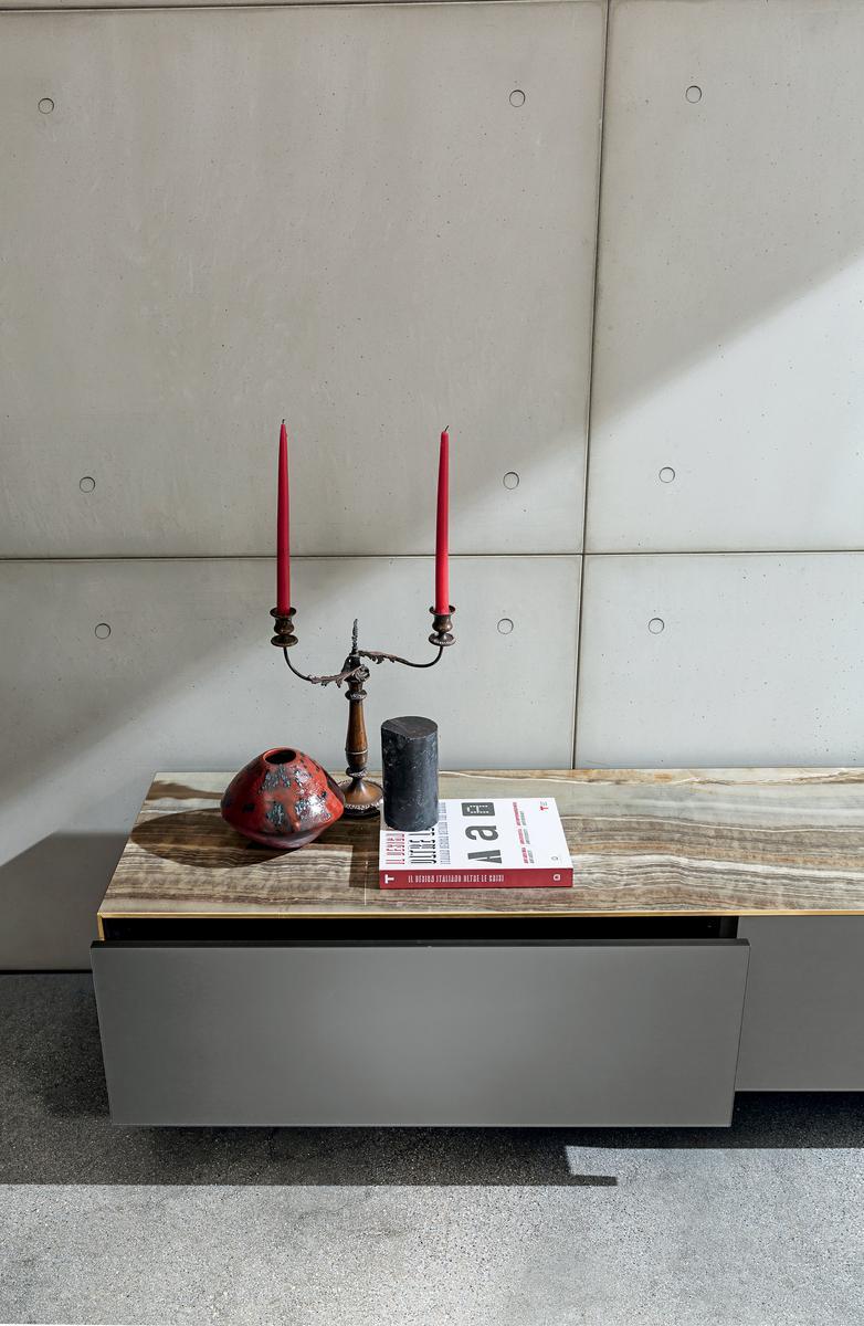 MAGDA Suspended sideboard