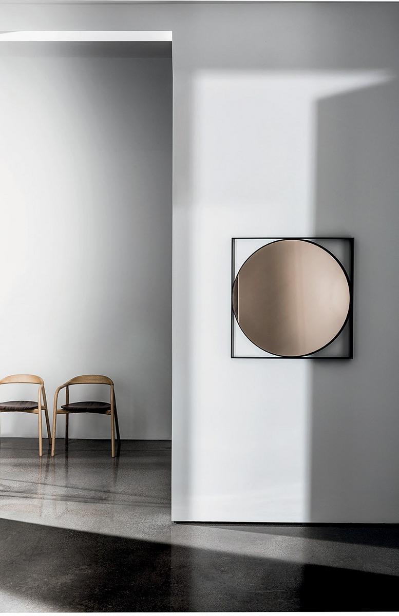 VISUAL GEOMETRIC Square wall-mounted mirror