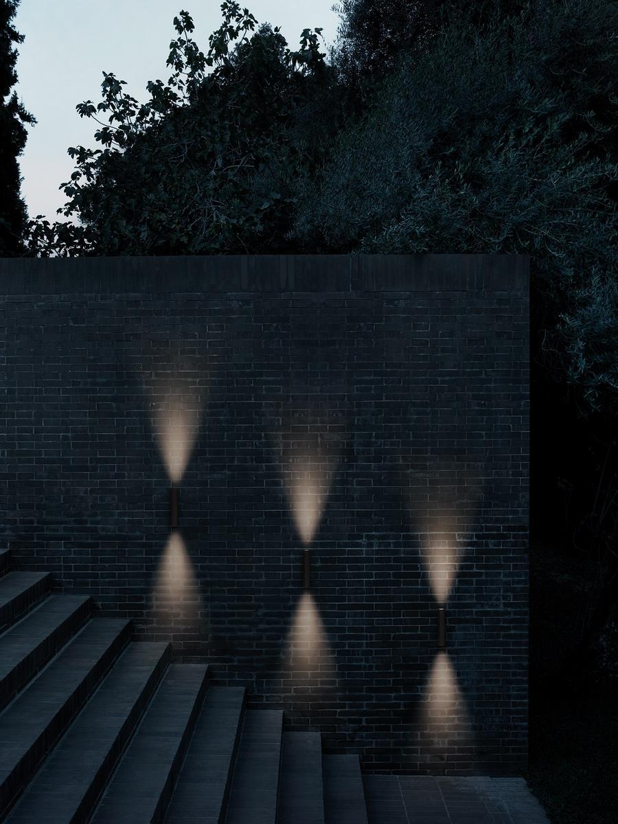 FLAUTA RIGA OUTDOOR LED aluminium outdoor wall lamp