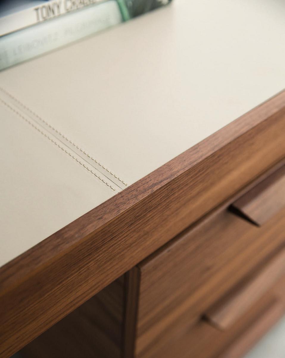 AFRODITE Walnut secretary desk with drawers