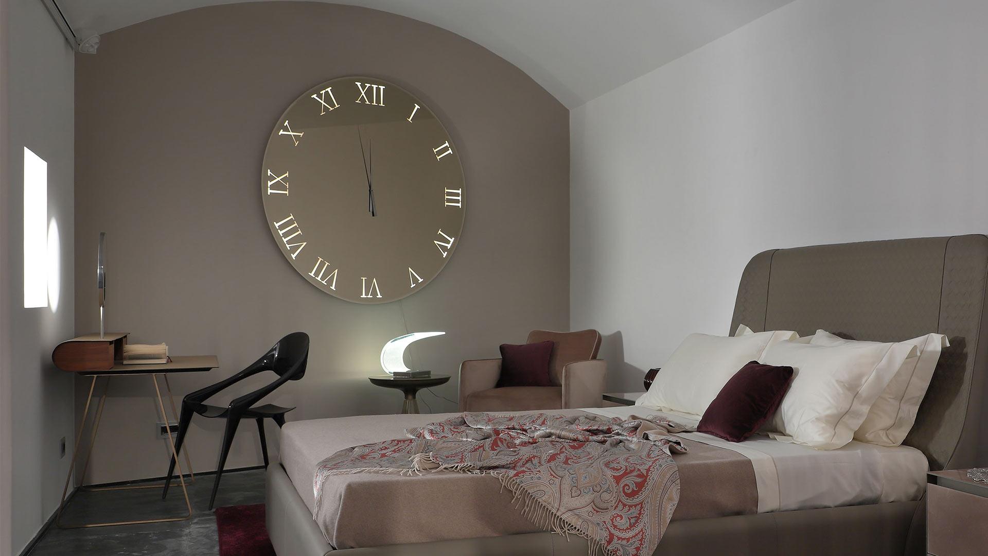 TITANIUM Mirror / clock