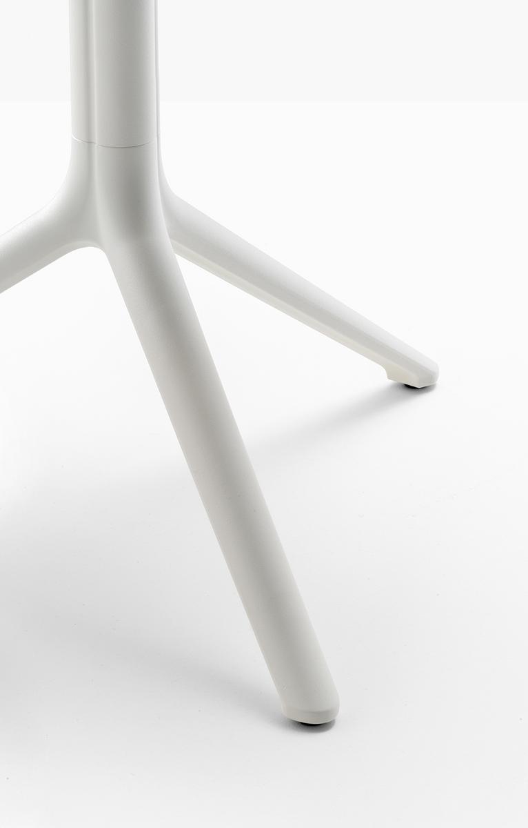 ELLIOT 5470T Round drop-leaf die cast aluminium table