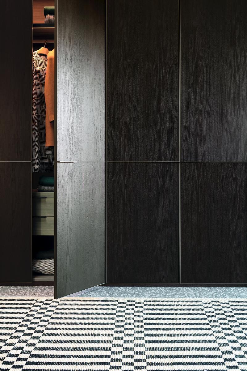 KYN Oak wardrobe custom