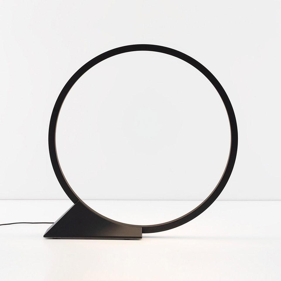 O' LED aluminium floor lamp