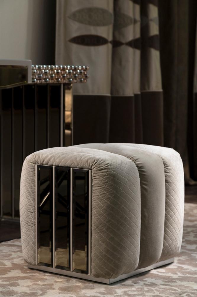 OLA Rectangular velvet pouf