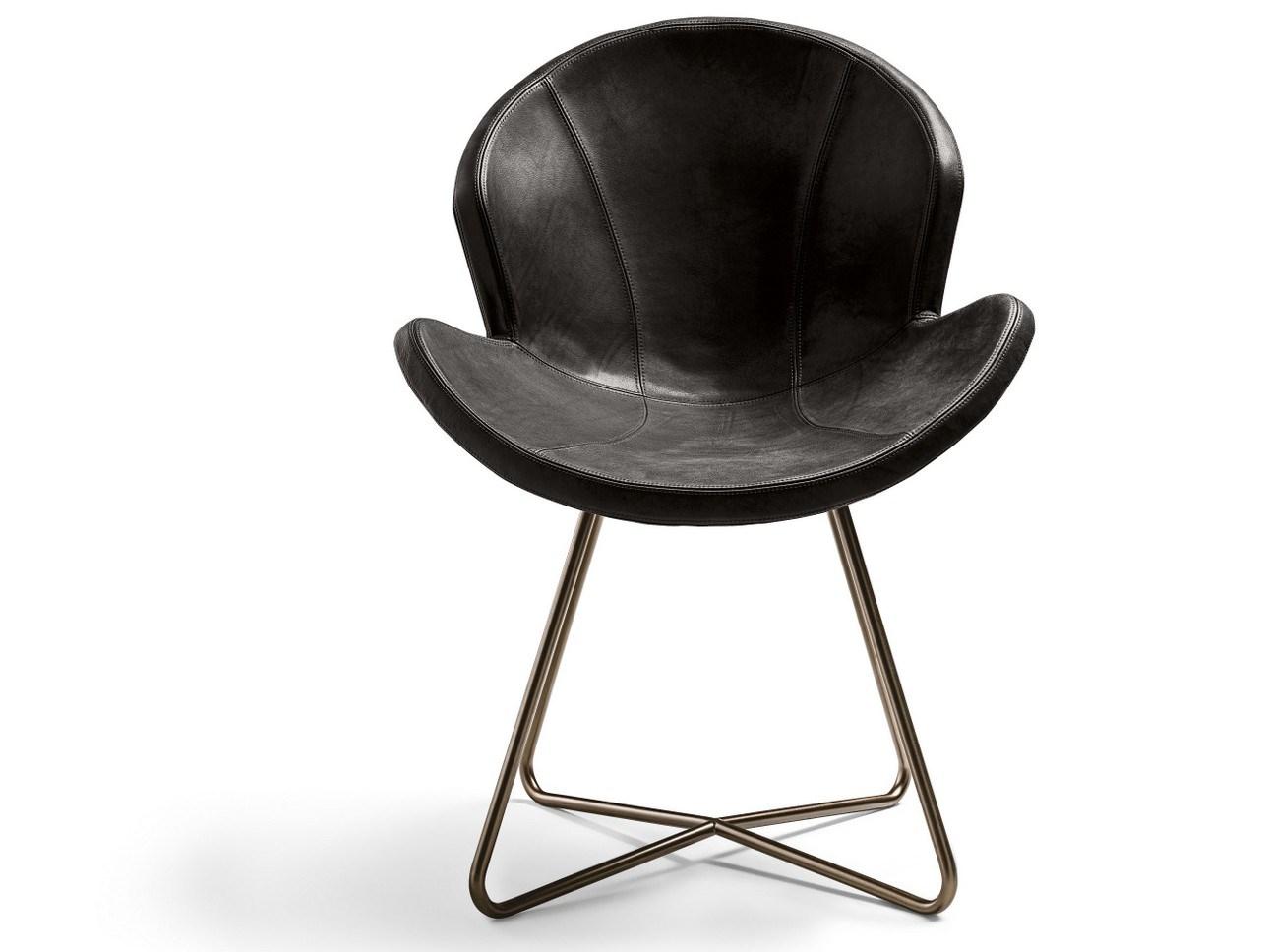 VICTORIA Leather chair with armrests