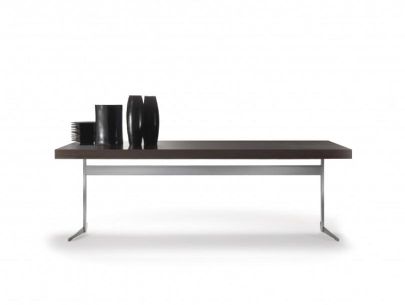 FLY Rectangular wooden table