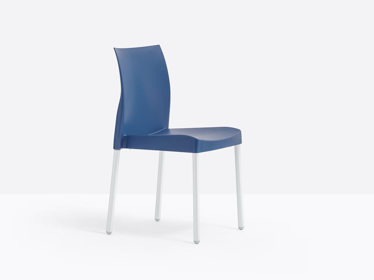 ICE 800 Stackable polypropylene chair