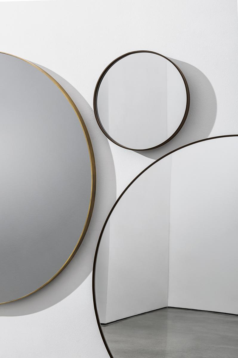 VISUAL ROUND Round wall-mounted mirror