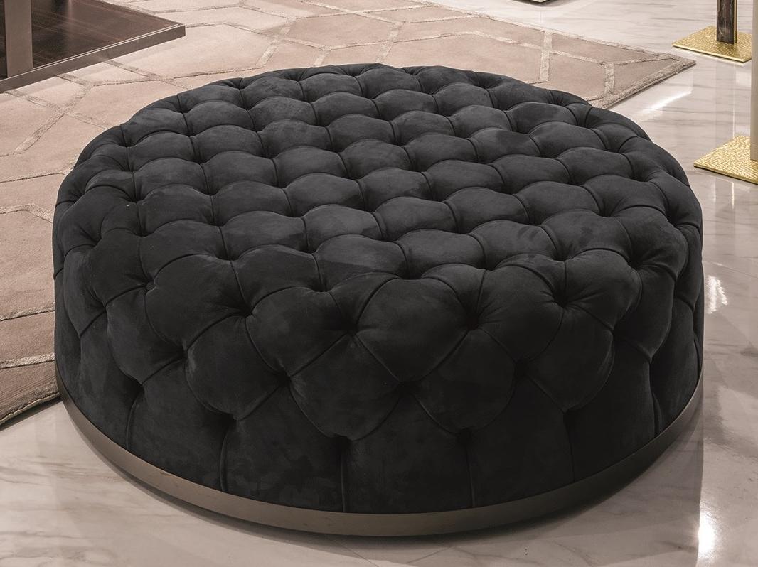 MILTON Round nabuk pouf