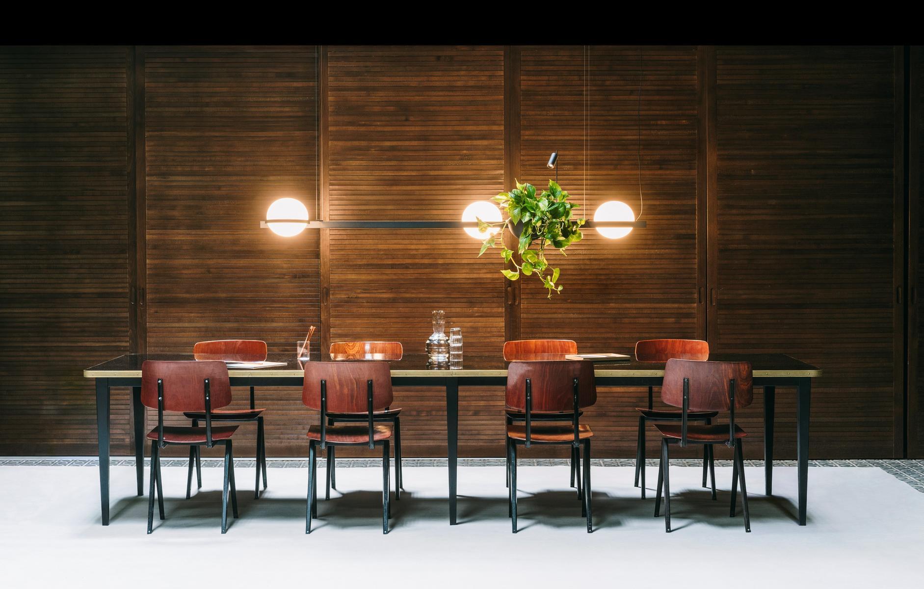 PALMA LED blown glass pendant lamp