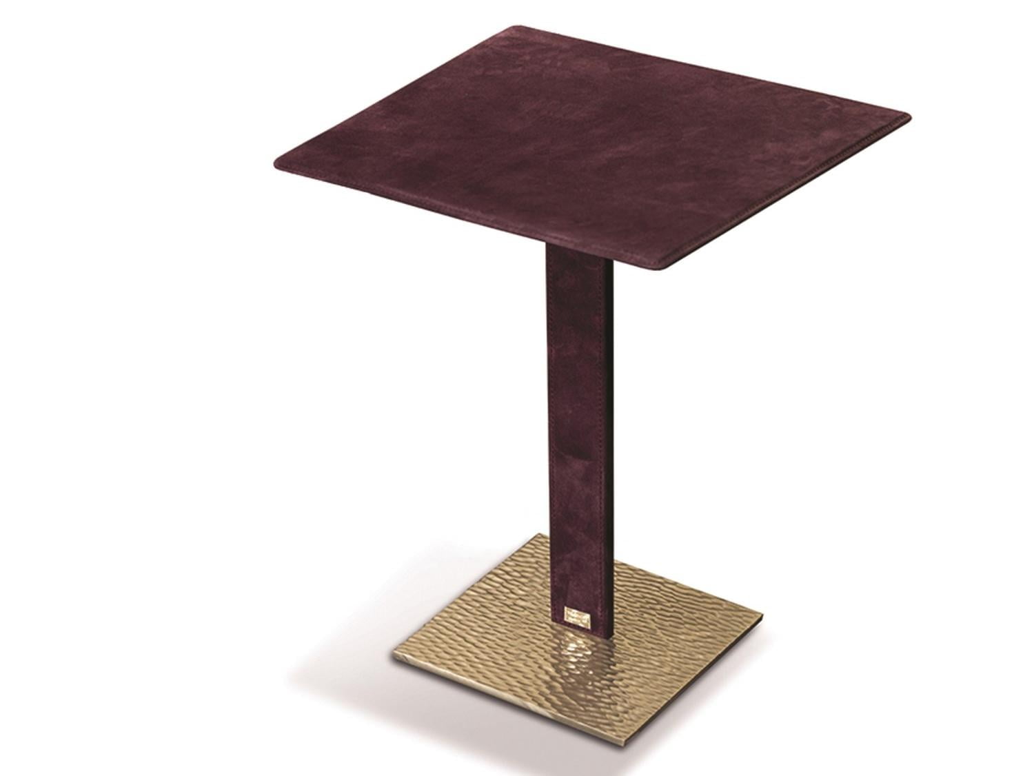 YAKI Square leather coffee table