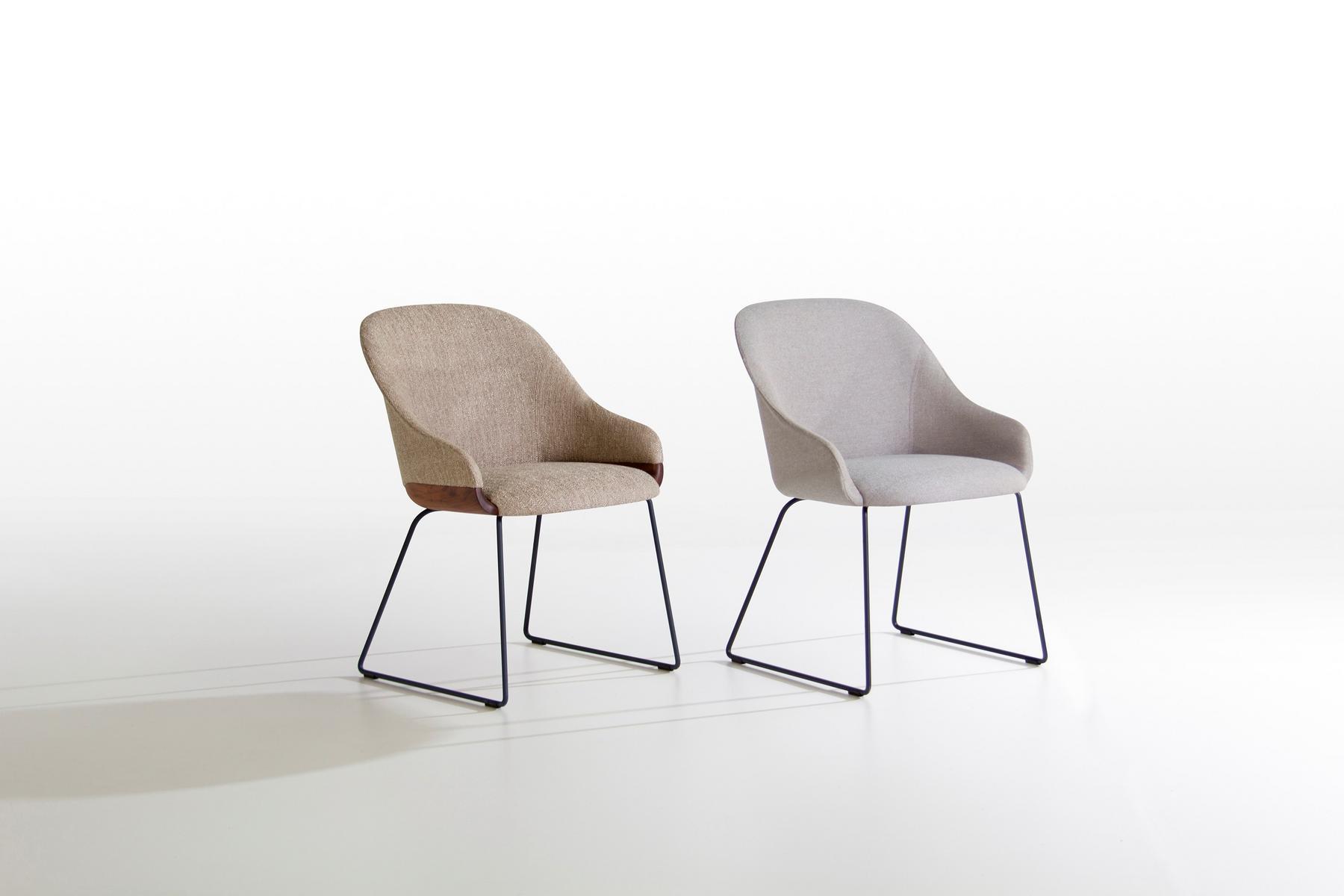 LYZ 918 PSL Sled base leather easy chair with armrests