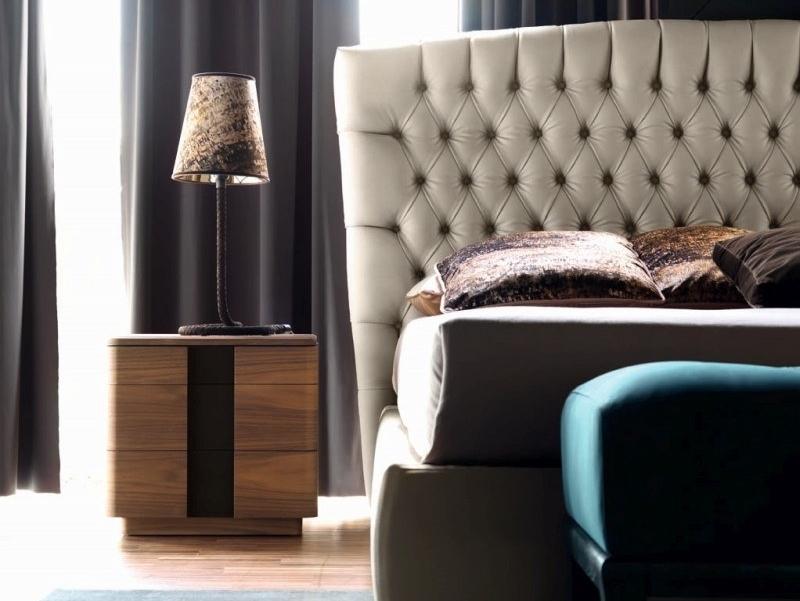 SLEEPING Double bed with tufted headboard