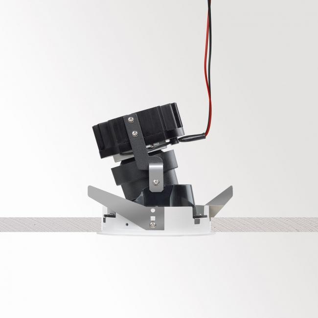IMAX LED adjustable recessed spotlight