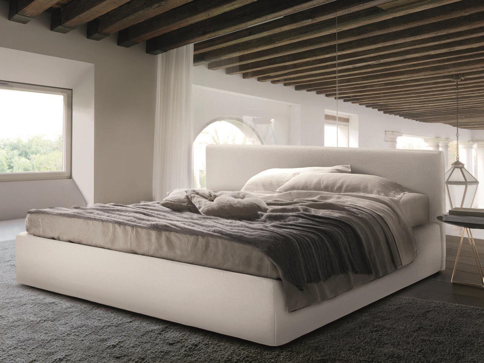BLO 84 Fabric double bed with upholstered headboard