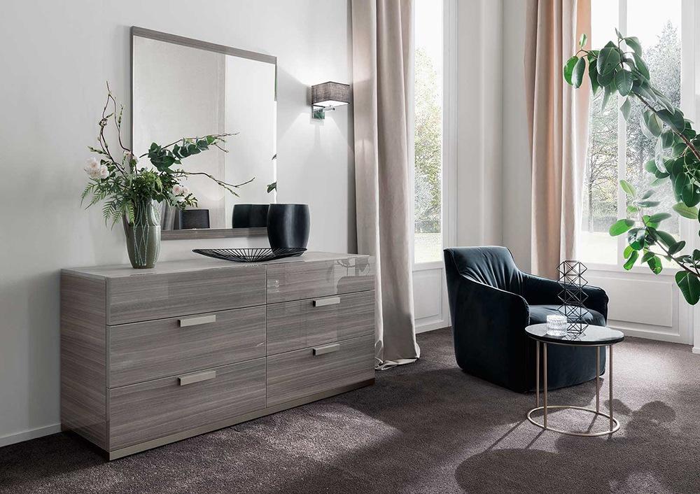 IRIS Veneer bedroom set