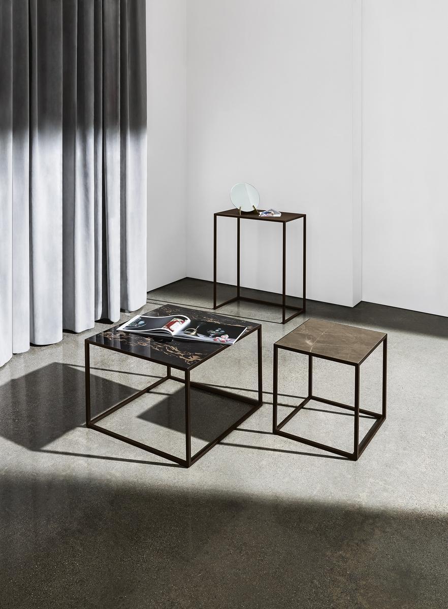 QUADRO Rectangular ceramic console table