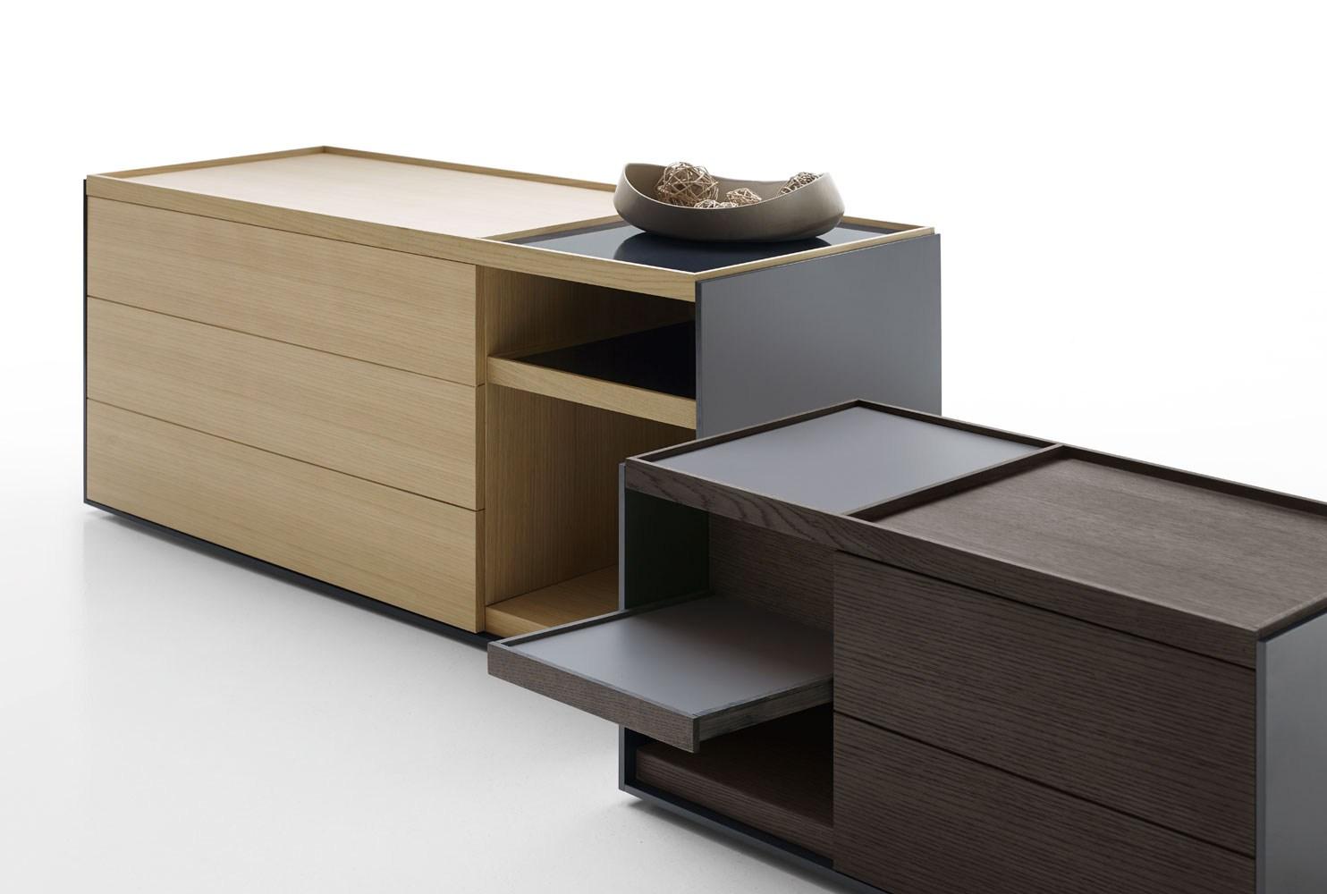 SURFACE Storage units with drawers