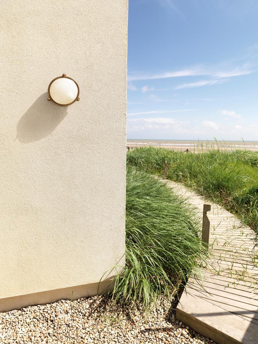 MALIBU LED outdoor wall lamp in brass and glass
