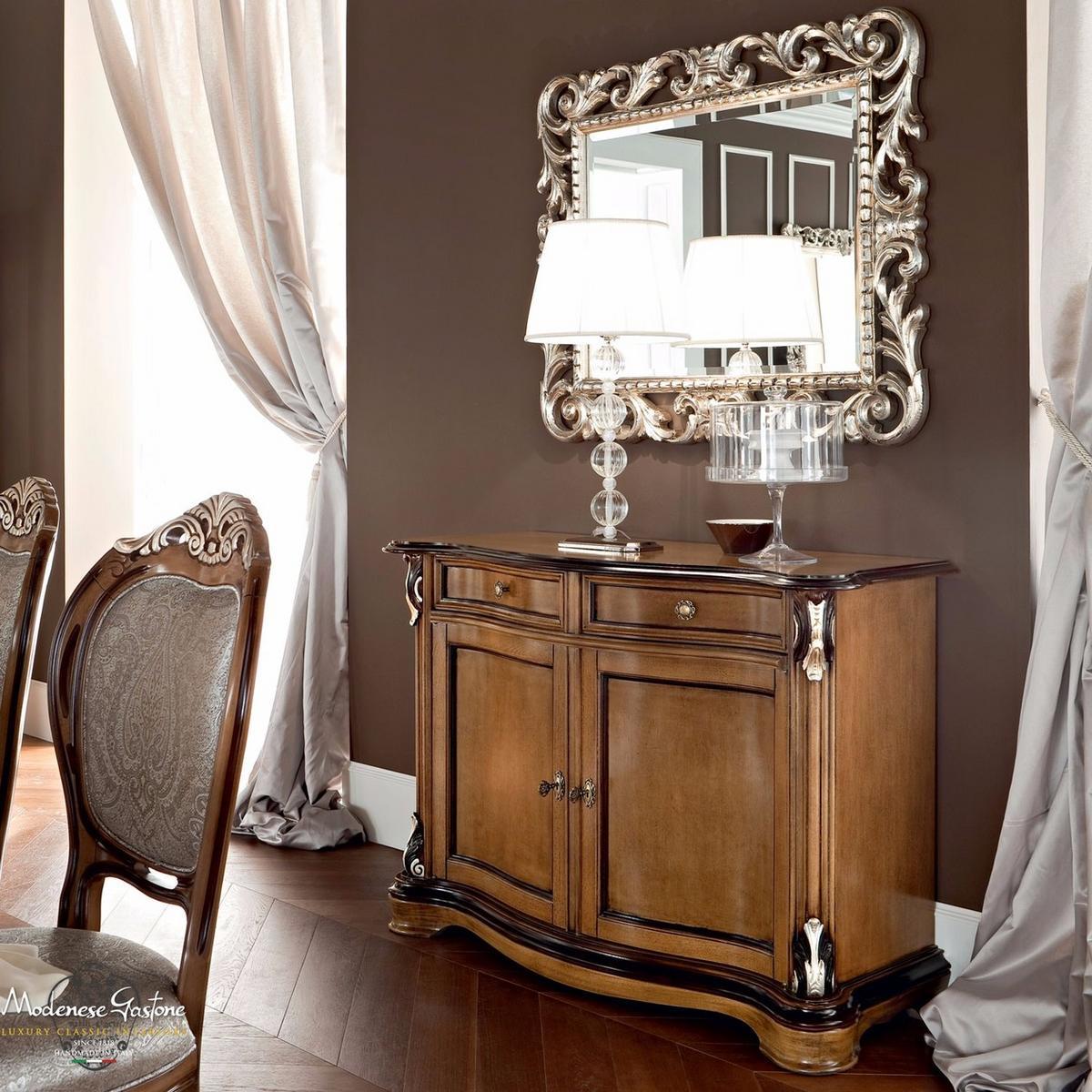 13108 Sideboard with doors